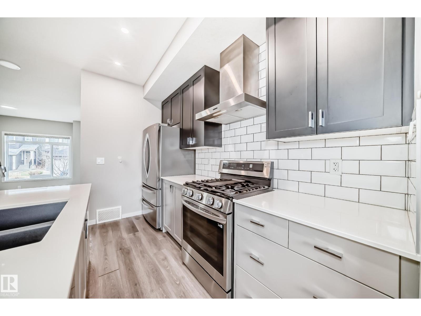 2027 160 St Sw, Edmonton, Alberta  T6W 4E7 - Photo 15 - E4483459