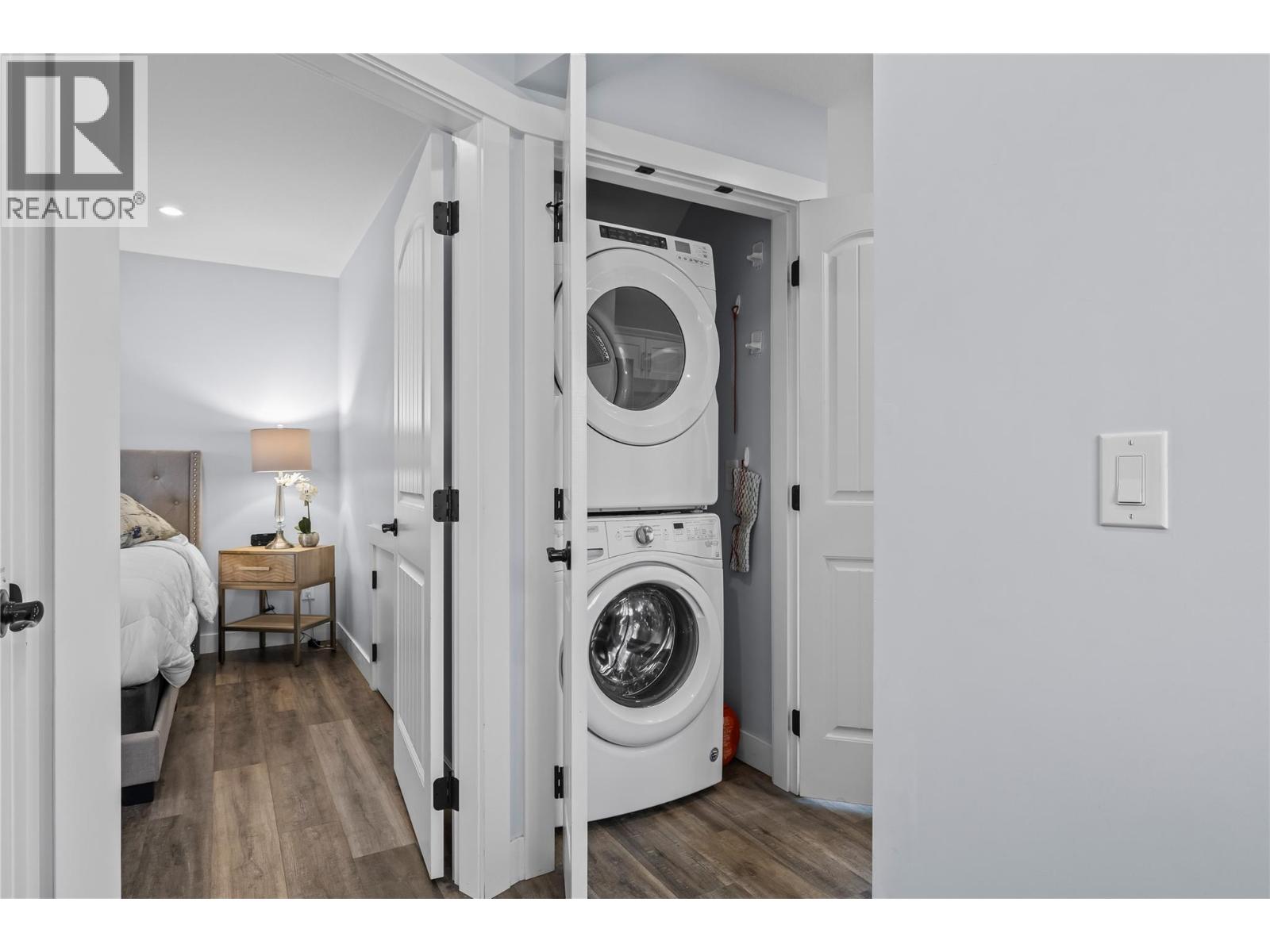 7013 Barcelona Drive Unit# 40, Kelowna, British Columbia  V1Z 3R8 - Photo 36 - 10374343