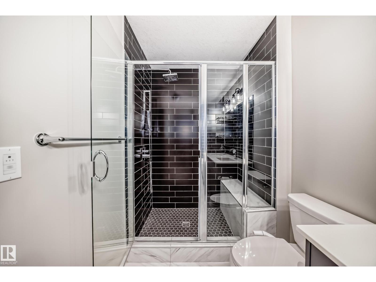 2027 160 St Sw, Edmonton, Alberta  T6W 4E7 - Photo 36 - E4483459