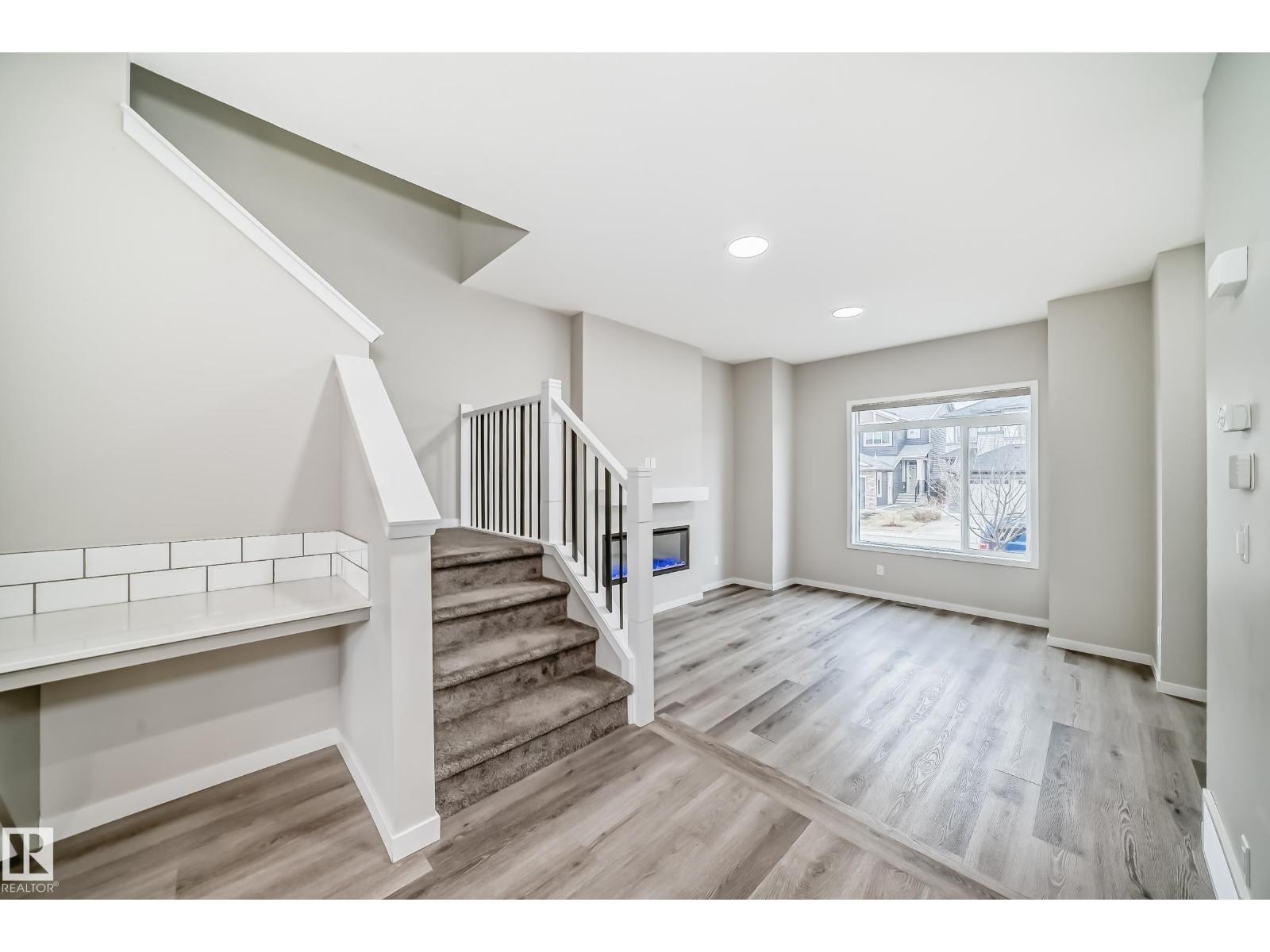 2027 160 St Sw, Edmonton, Alberta  T6W 4E7 - Photo 30 - E4483459