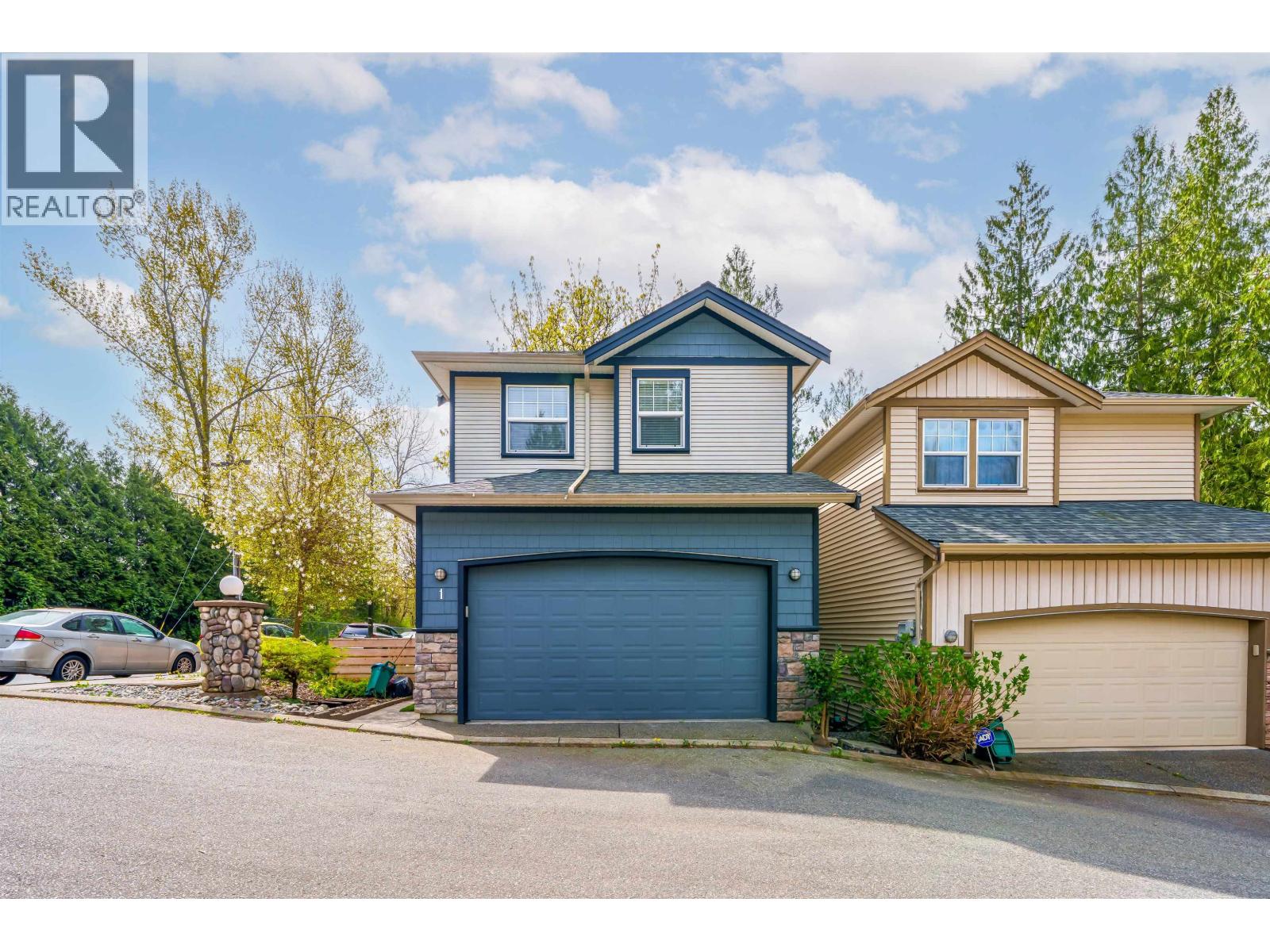 1 11495 COTTONWOOD DRIVE, Maple Ridge, British Columbia