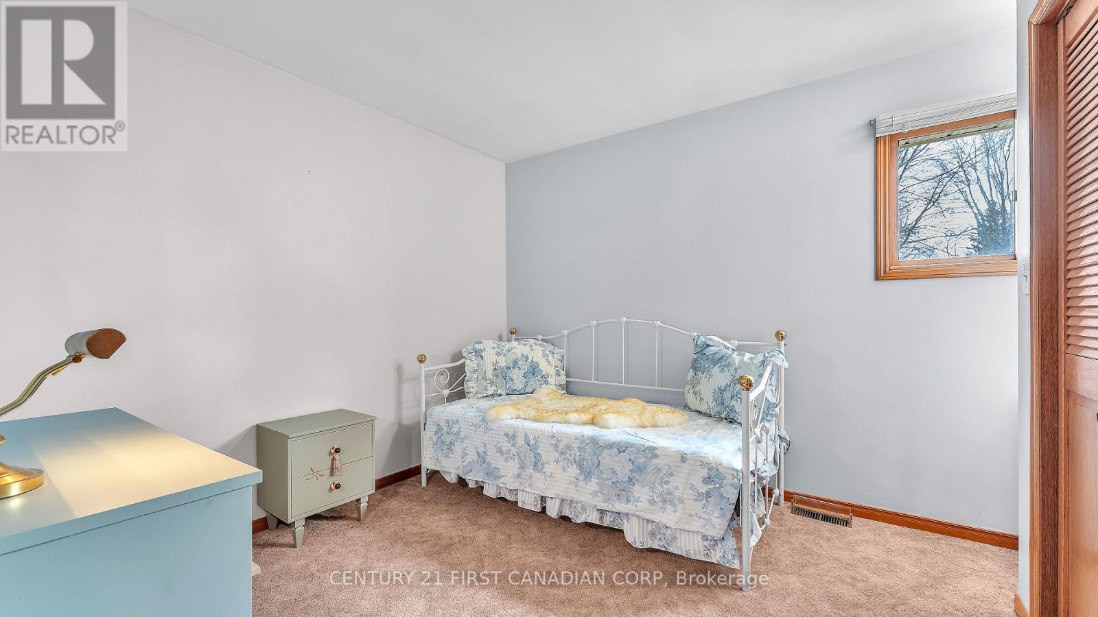 200 Margaret Street, Dutton/dunwich, Ontario  N0L 1J0 - Photo 10 - X13037324