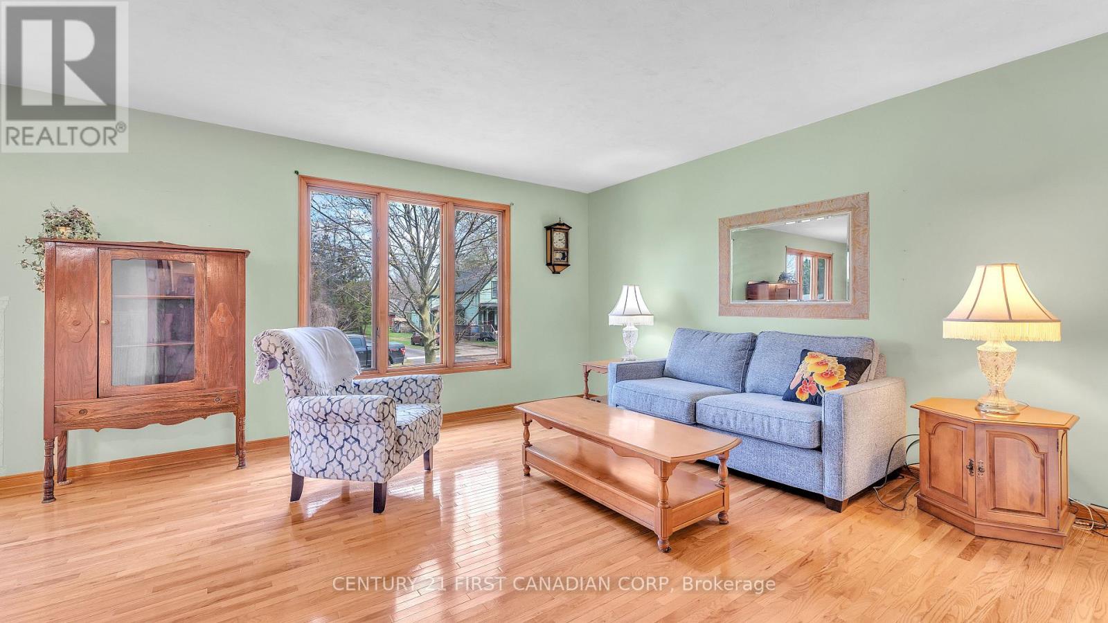 200 Margaret Street, Dutton/dunwich, Ontario  N0L 1J0 - Photo 5 - X13037324