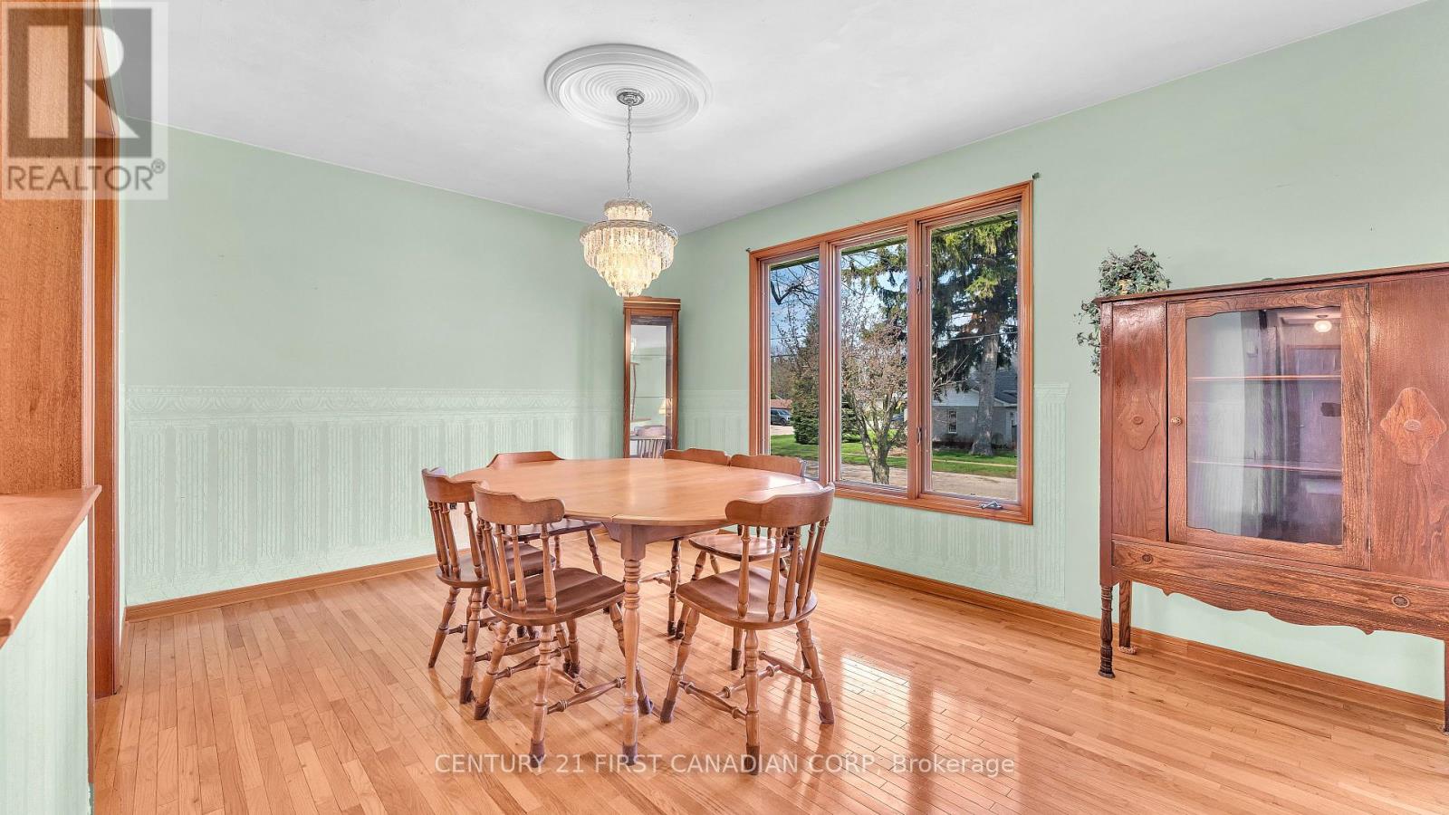 200 Margaret Street, Dutton/dunwich, Ontario  N0L 1J0 - Photo 6 - X13037324