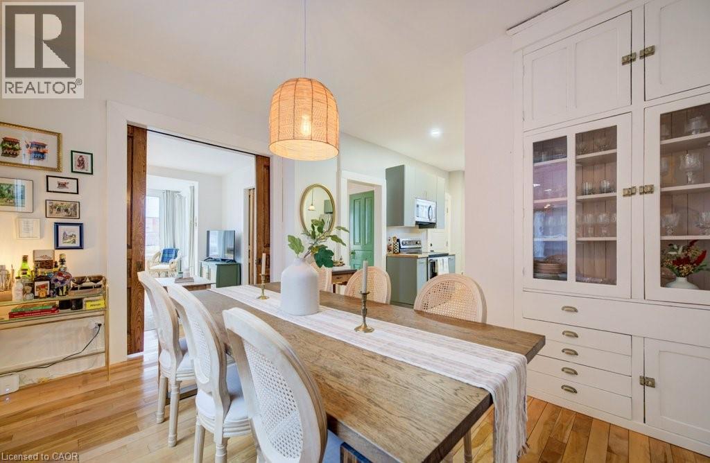 8 Spring Street E, Waterloo, Ontario  N2J 2L8 - Photo 14 - 40823288