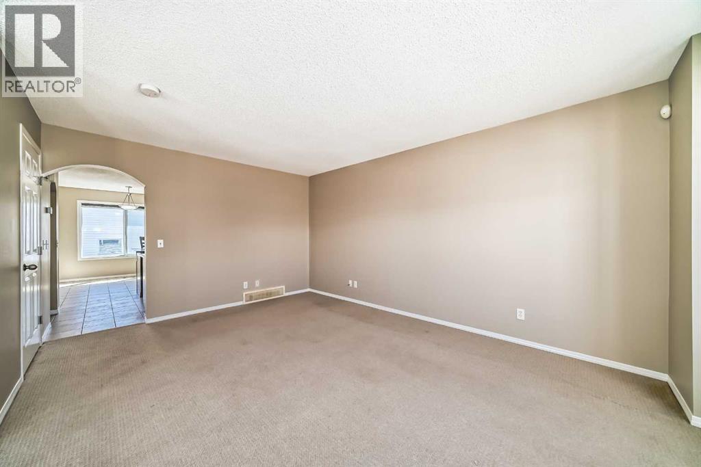 52 Taralake Street NE, Calgary, Alberta  T3J 0J5 - Photo 14 - A2301557