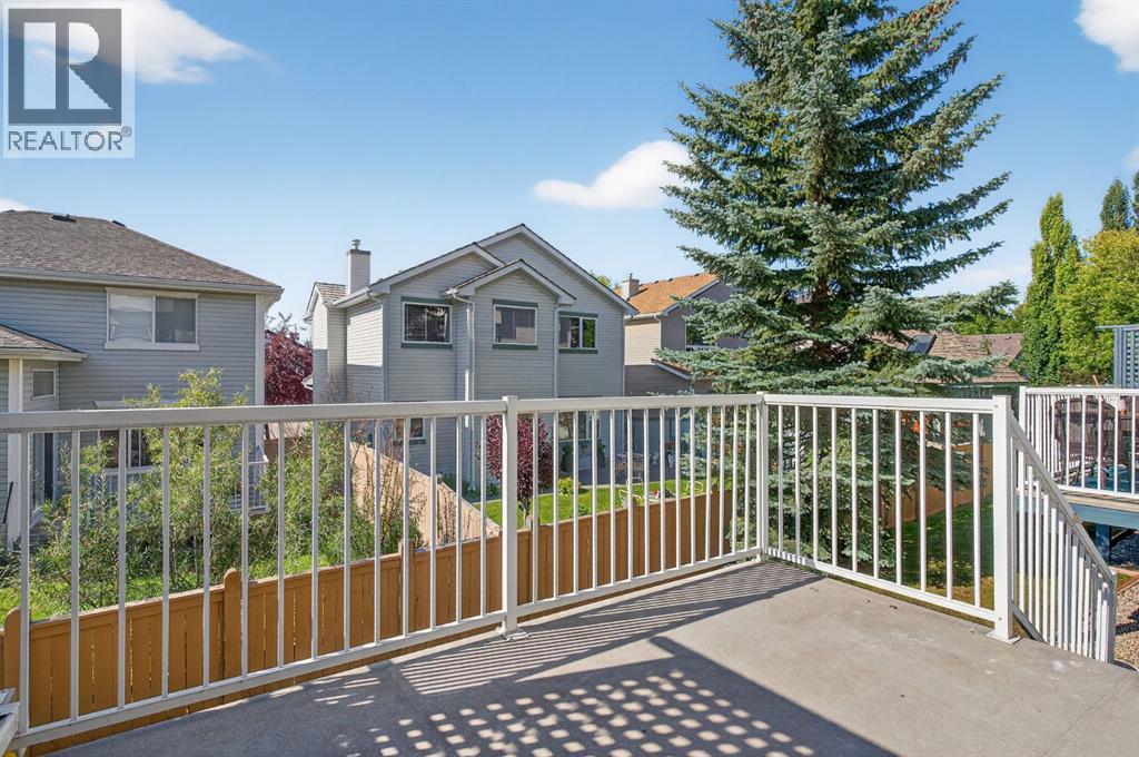 121 Rocky Ridge Court Nw, Calgary, Alberta  T3G 4S7 - Photo 8 - A2302580