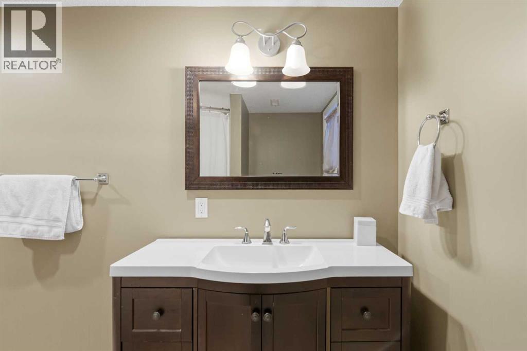 12019 Canfield Green Sw, Calgary, Alberta  T2W 1V3 - Photo 37 - A2304400