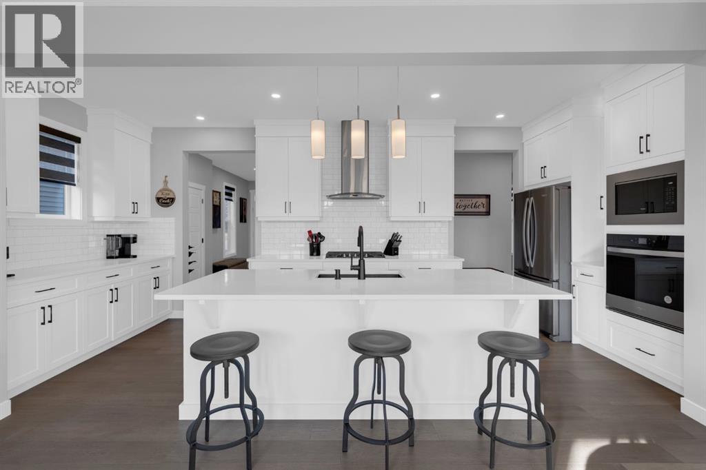 160 Precedence Hill, Cochrane, Alberta  T4C 2T6 - Photo 9 - A2304529