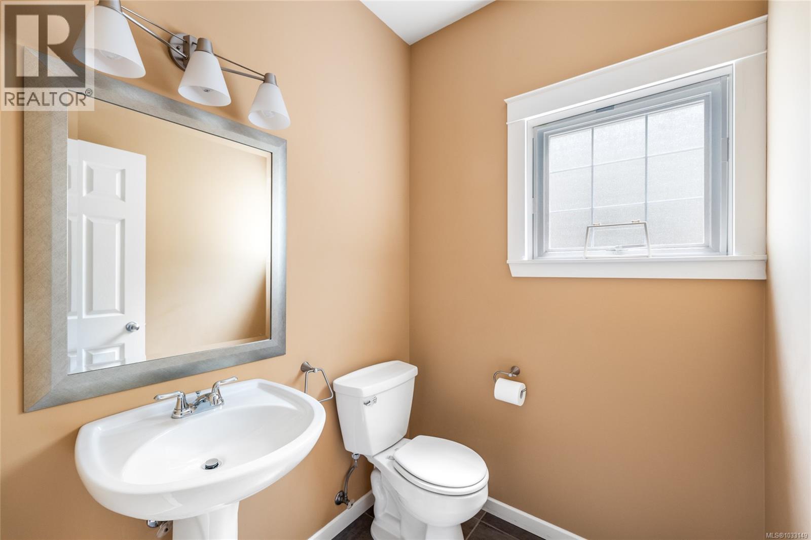 257 Michigan St, Victoria, British Columbia  V8V 1R4 - Photo 15 - 1033149