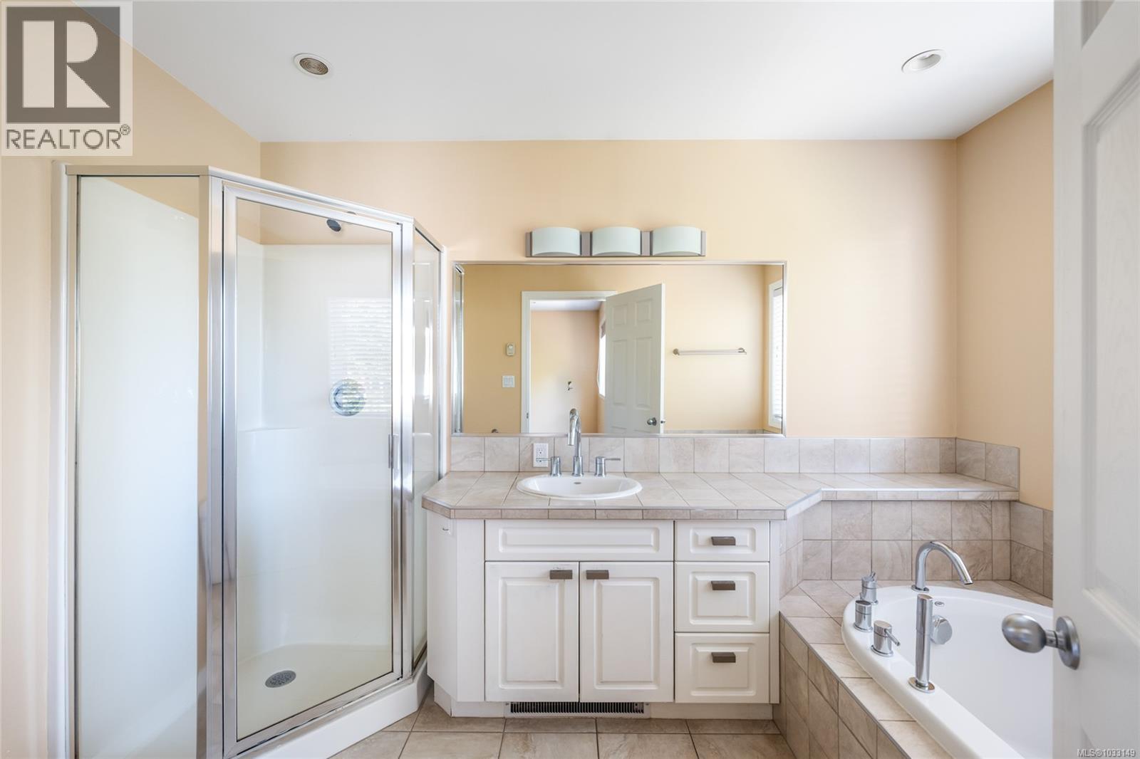 257 Michigan St, Victoria, British Columbia  V8V 1R4 - Photo 19 - 1033149