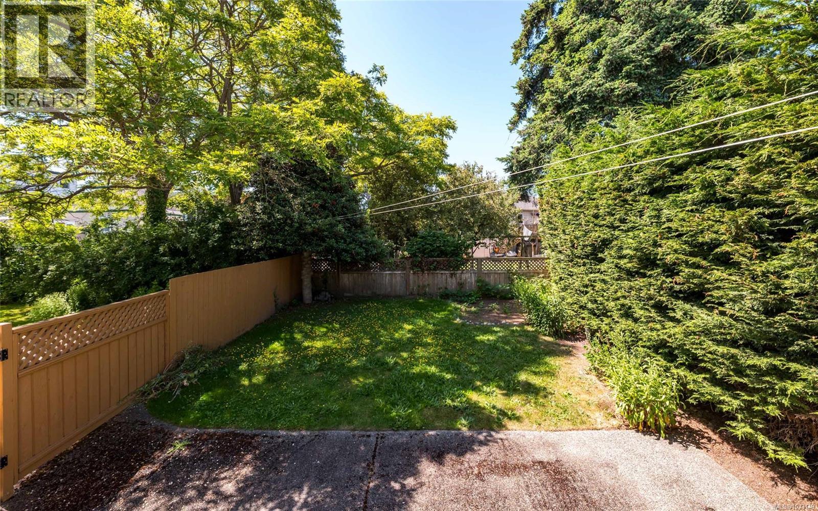 257 Michigan St, Victoria, British Columbia  V8V 1R4 - Photo 35 - 1033149