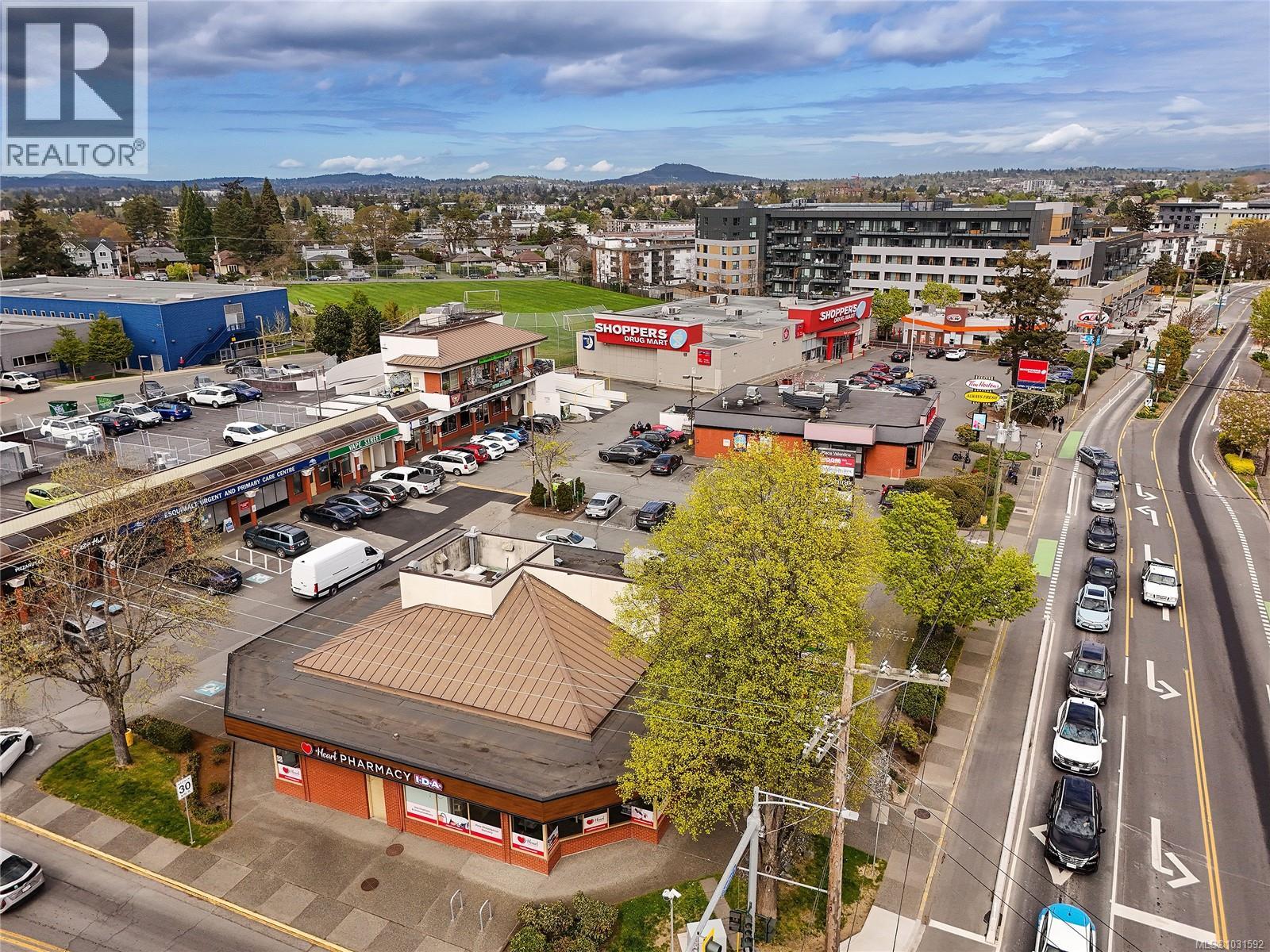 304 899 Esquimalt Ave SW, Esquimalt, British Columbia  V9A 3M5 - Photo 38 - 1031592