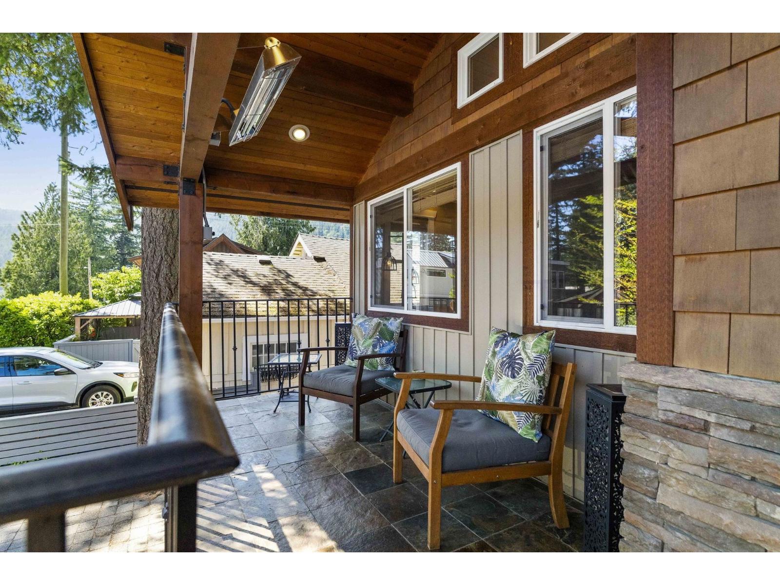 311 Spruce Street, Cultus Lake North, Cultus Lake, British Columbia  V2R 4Y7 - Photo 31 - R3115116