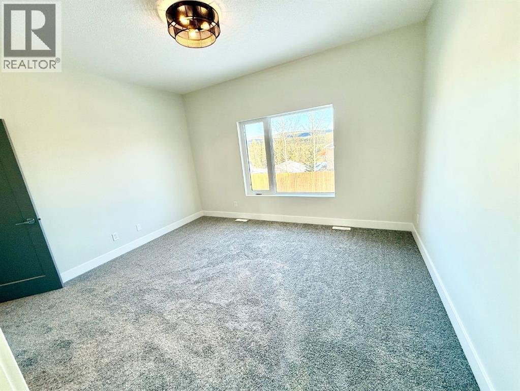 128 Trestle Place, Hinton, Alberta  T7V 0B8 - Photo 14 - A2202875