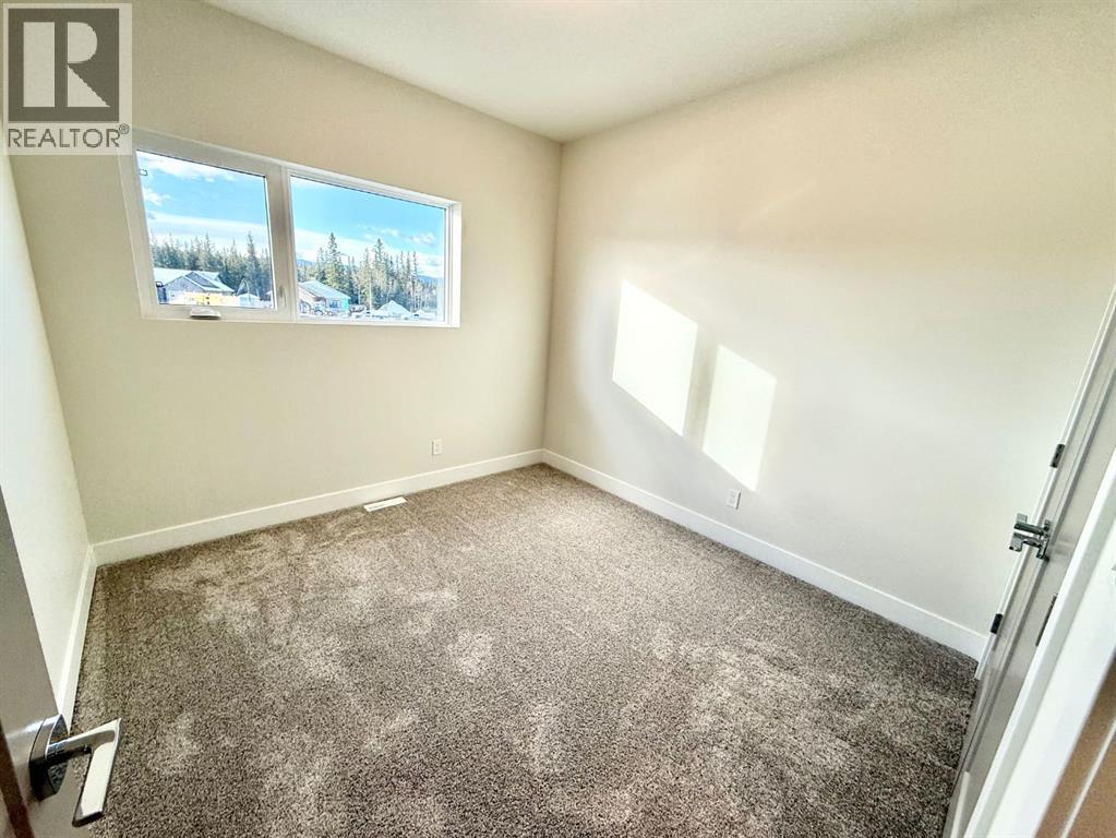 128 Trestle Place, Hinton, Alberta  T7V 0B8 - Photo 15 - A2202875