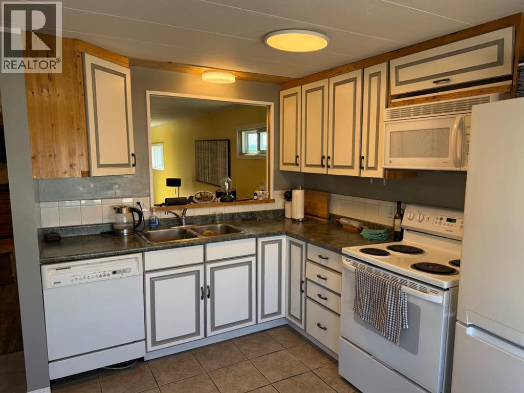 414 1 Street, Lundbreck, Alberta  T0K 1H0 - Photo 7 - A2300789