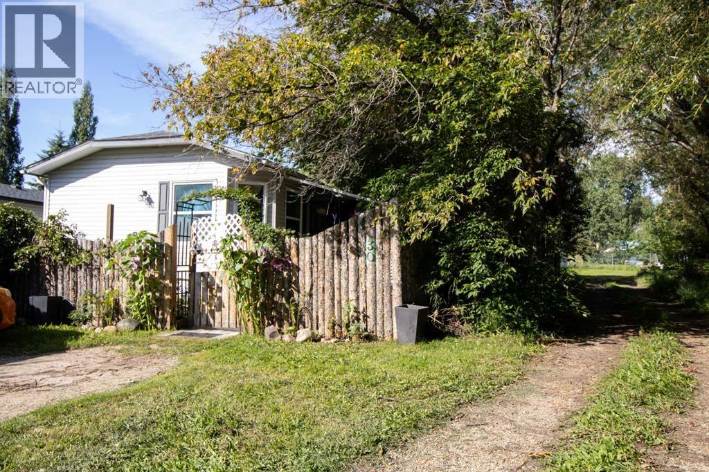 30, 38138 Range Road 283, Rural Red Deer County, Alberta  T4S 2B4 - Photo 1 - A2301017