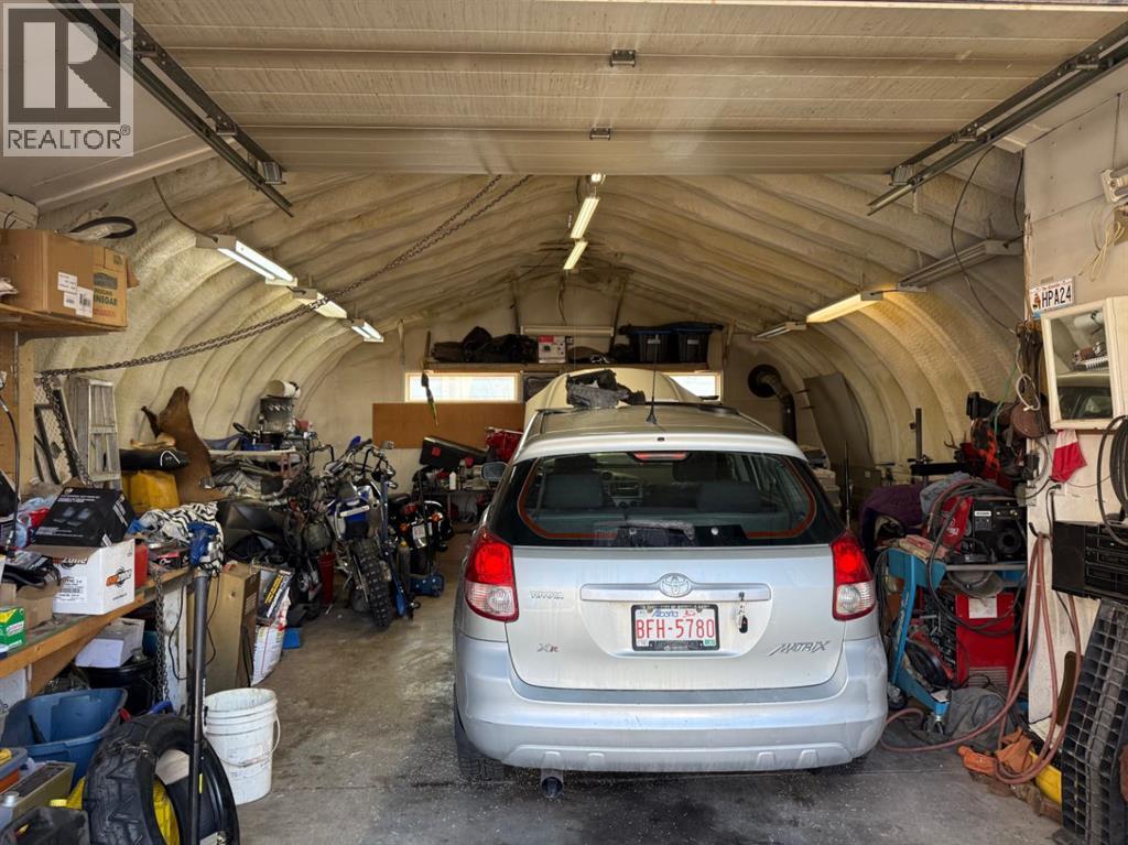 414 1 Street, Lundbreck, Alberta  T0K 1H0 - Photo 28 - A2300789