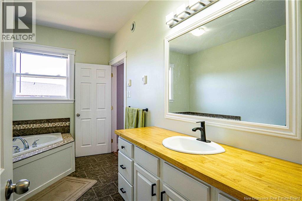 4 Mcconnell Street, Oromocto West, New Brunswick  E2V 0J1 - Photo 19 - NB137702
