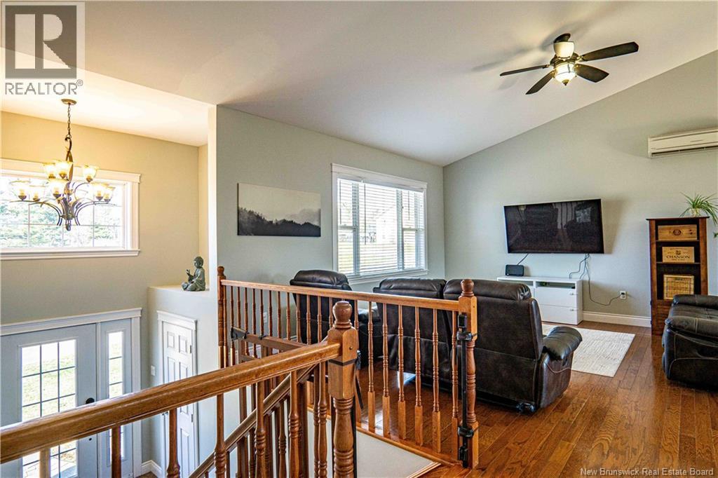 4 Mcconnell Street, Oromocto West, New Brunswick  E2V 0J1 - Photo 2 - NB137702