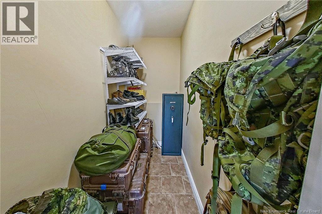 4 Mcconnell Street, Oromocto West, New Brunswick  E2V 0J1 - Photo 37 - NB137702