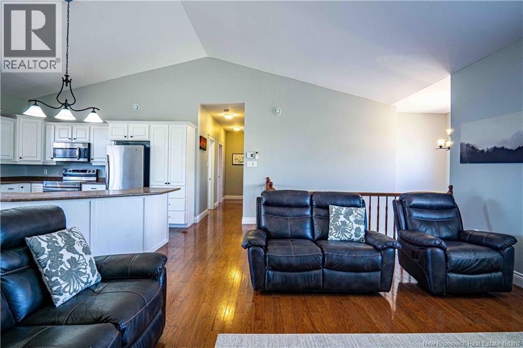 4 Mcconnell Street, Oromocto West, New Brunswick  E2V 0J1 - Photo 5 - NB137702