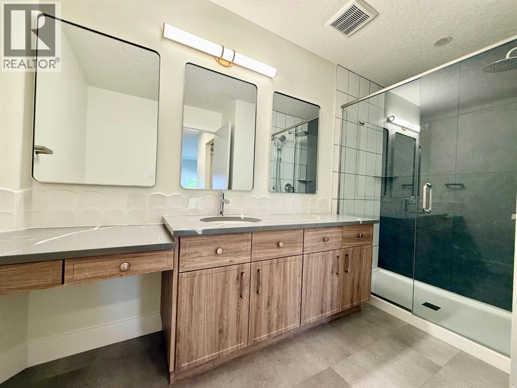 124 Trestle Place, Hinton, Alberta  T7V 0B8 - Photo 15 - A2229266