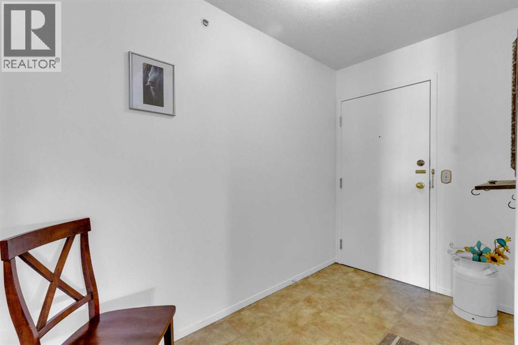 308, 2000 Valleyview Park SE, Calgary, Alberta  T2B 3R6 - Photo 4 - A2302550