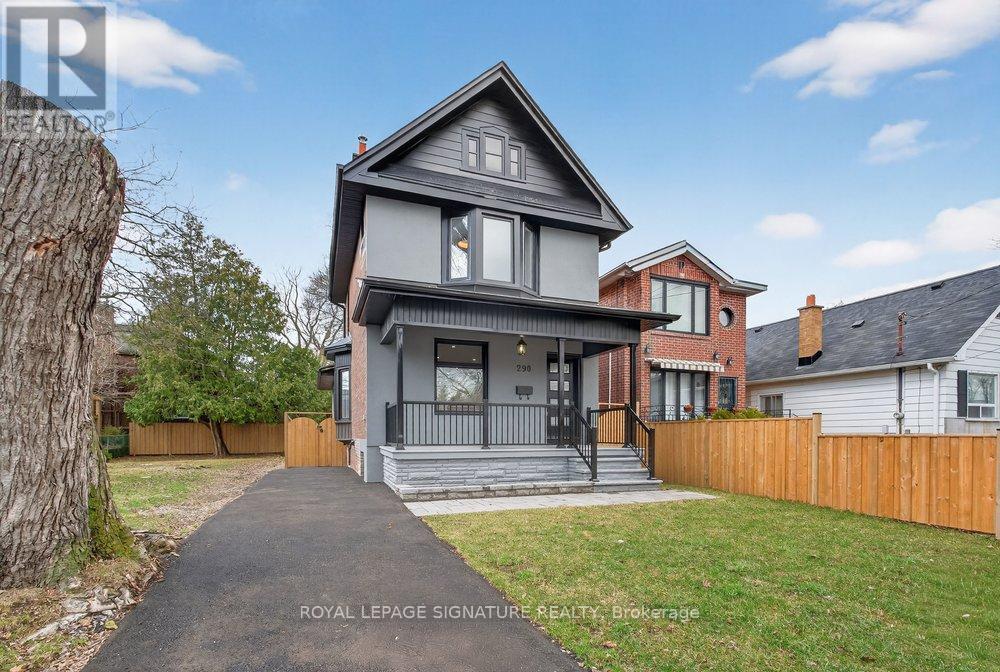 290 Chisholm Avenue, Toronto, Ontario  M4C 4W7 - Photo 2 - E13037322