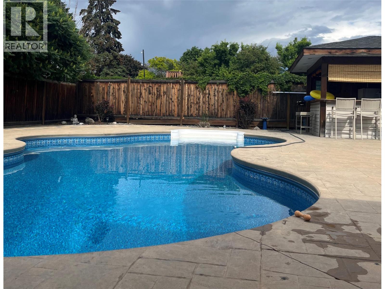 2484 Young Avenue, Kamloops, British Columbia  V2B 4M8 - Photo 24 - 10384668