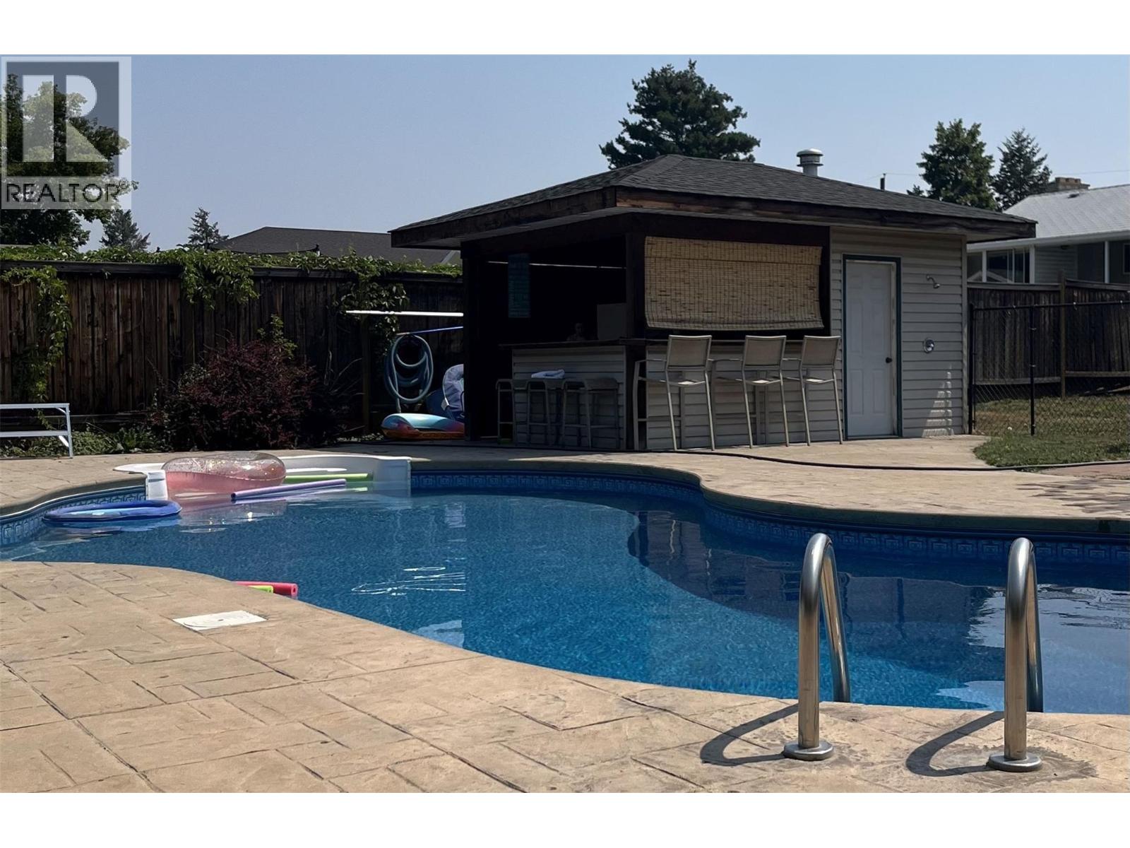 2484 Young Avenue, Kamloops, British Columbia  V2B 4M8 - Photo 64 - 10384668