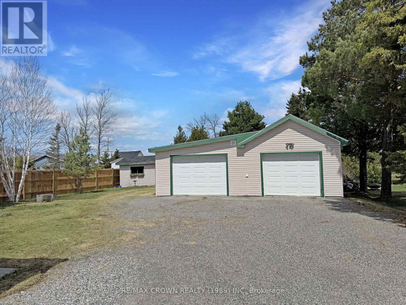 Fauquier - 35 Gauthier Street, Kapuskasing, Ontario  P0L 1G0 - Photo 3 - T13037460