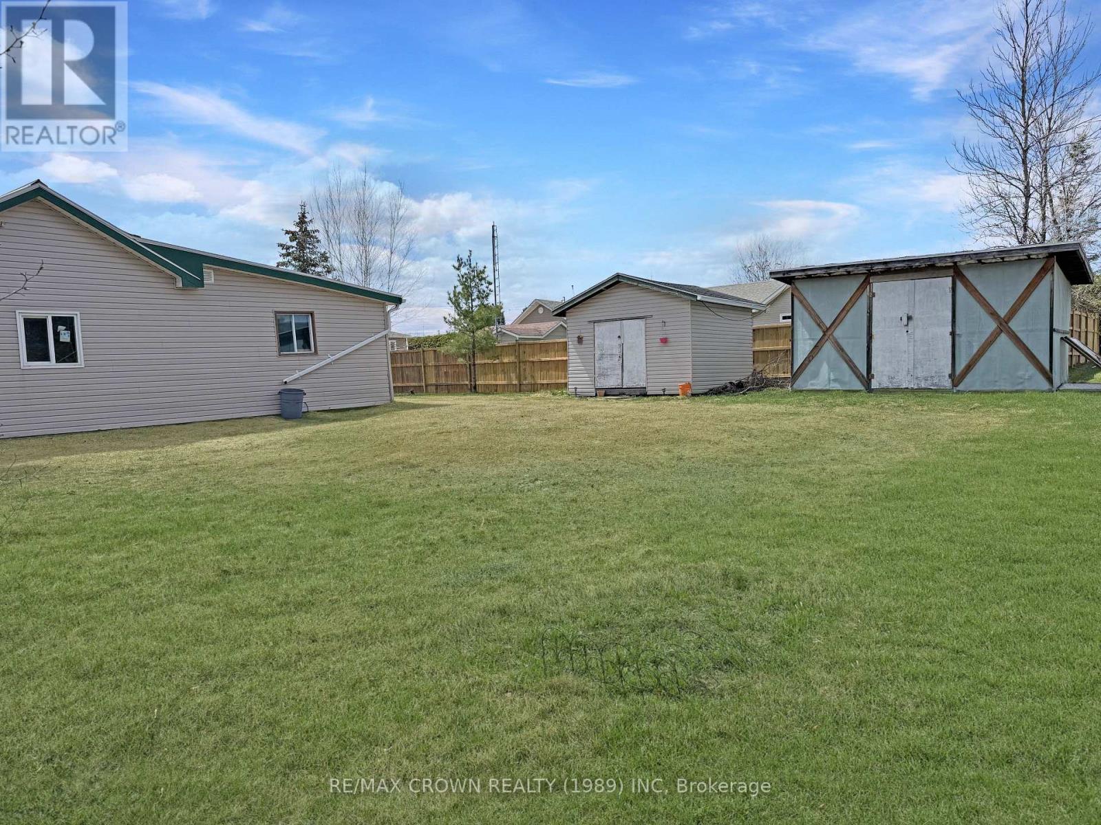 Fauquier - 35 Gauthier Street, Kapuskasing, Ontario  P0L 1G0 - Photo 4 - T13037460