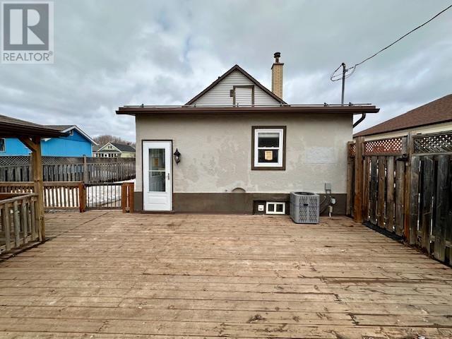 704 Frederica St W, Thunder Bay, Ontario  P7E 3X2 - Photo 2 - TB2600691