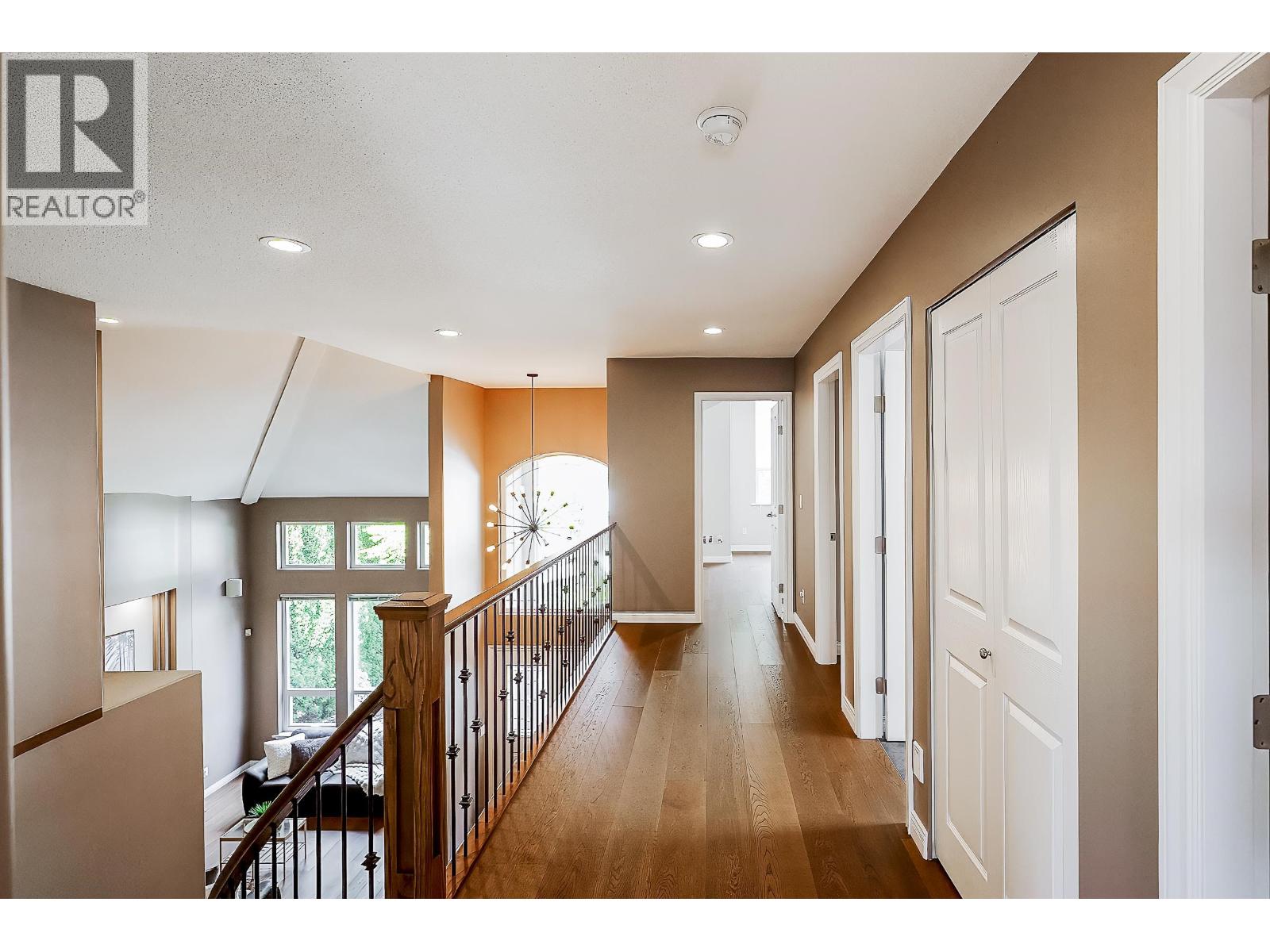 64 Wilkes Creek Drive, Port Moody, British Columbia  V3H 4Z9 - Photo 16 - R3114776