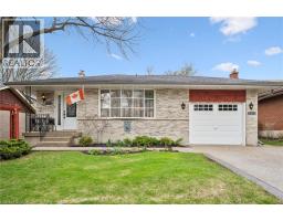 233 LAURENTIAN Drive, Kitchener, Ontario