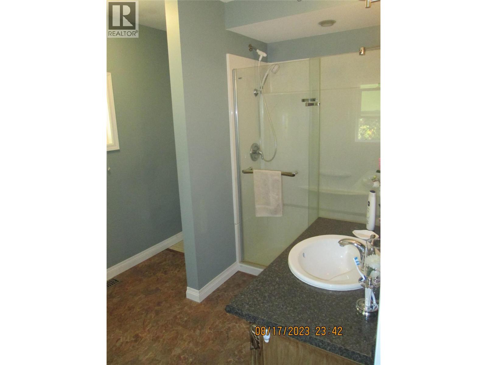 7250 Hurst Road, Salmon Arm, British Columbia  V1E 2P7 - Photo 28 - 10384359