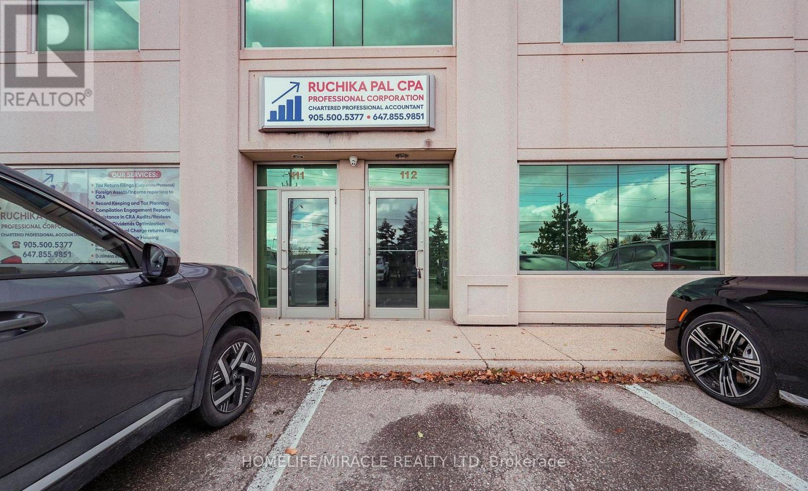 112 (Main Floor) - 2 Automatic Drive, Brampton, Ontario  L6S 6K8 - Photo 3 - W13037292