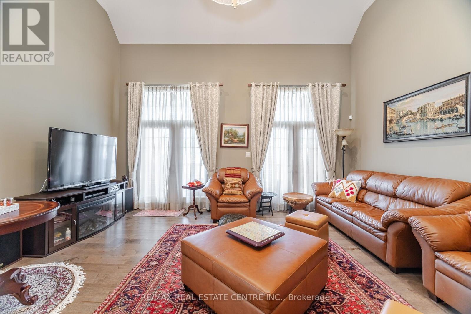 156 Camellia Crescent, Oakville, Ontario  L6H 1L2 - Photo 23 - W13037382