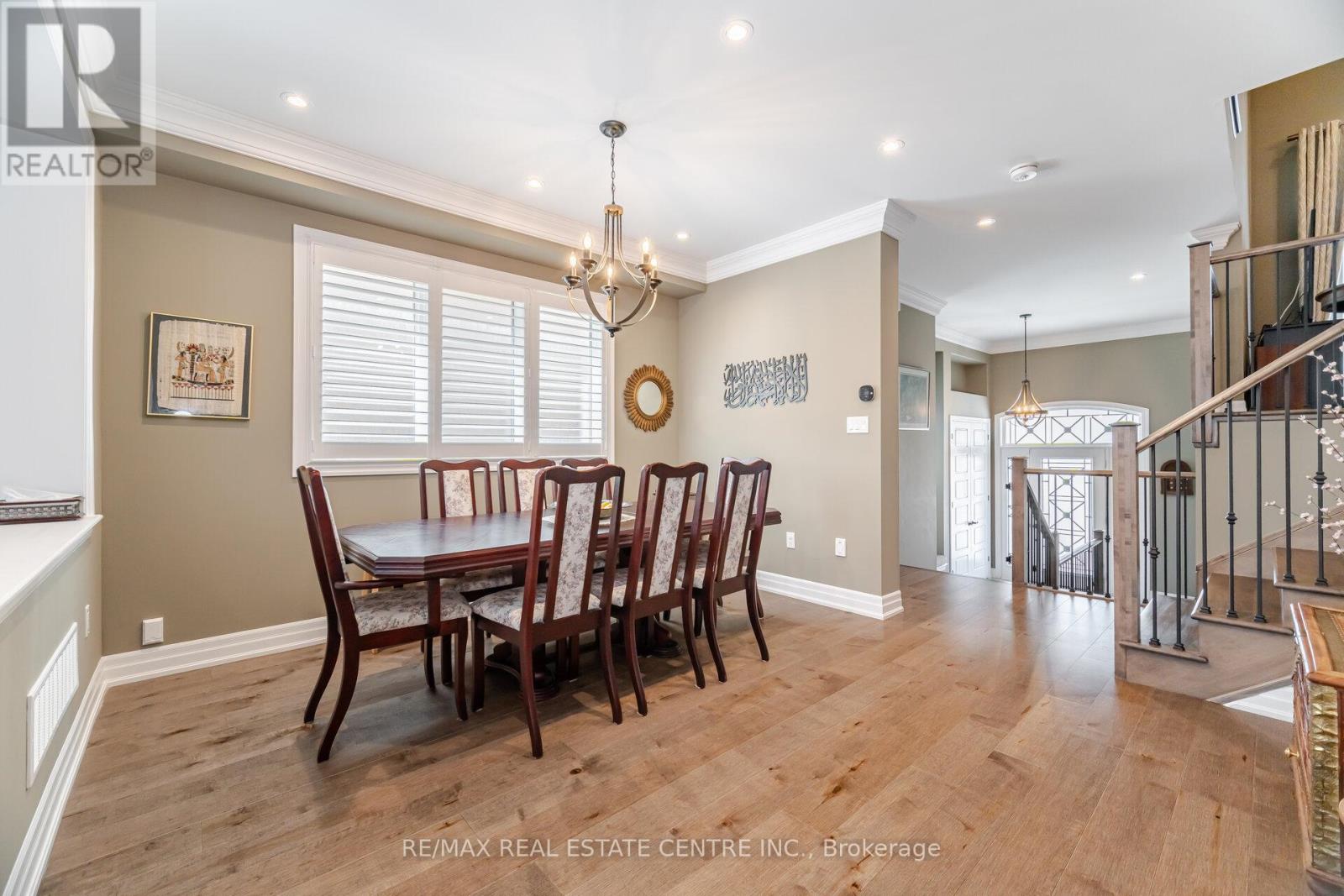 156 Camellia Crescent, Oakville, Ontario  L6H 1L2 - Photo 6 - W13037382