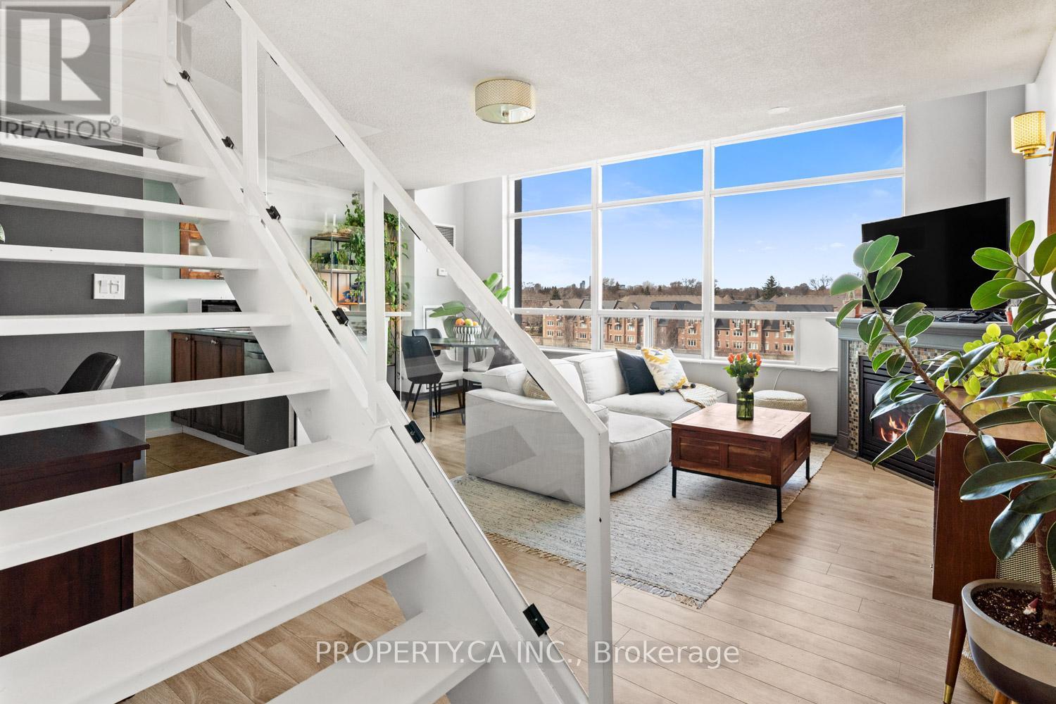 421 - 200 Manitoba Street, Toronto, Ontario  M8Y 3Y9 - Photo 3 - W13018818