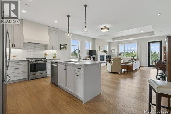 117 4098 Buckstone Rd, Courtenay, British Columbia  V9N 0H2 - Photo 8 - 1033303