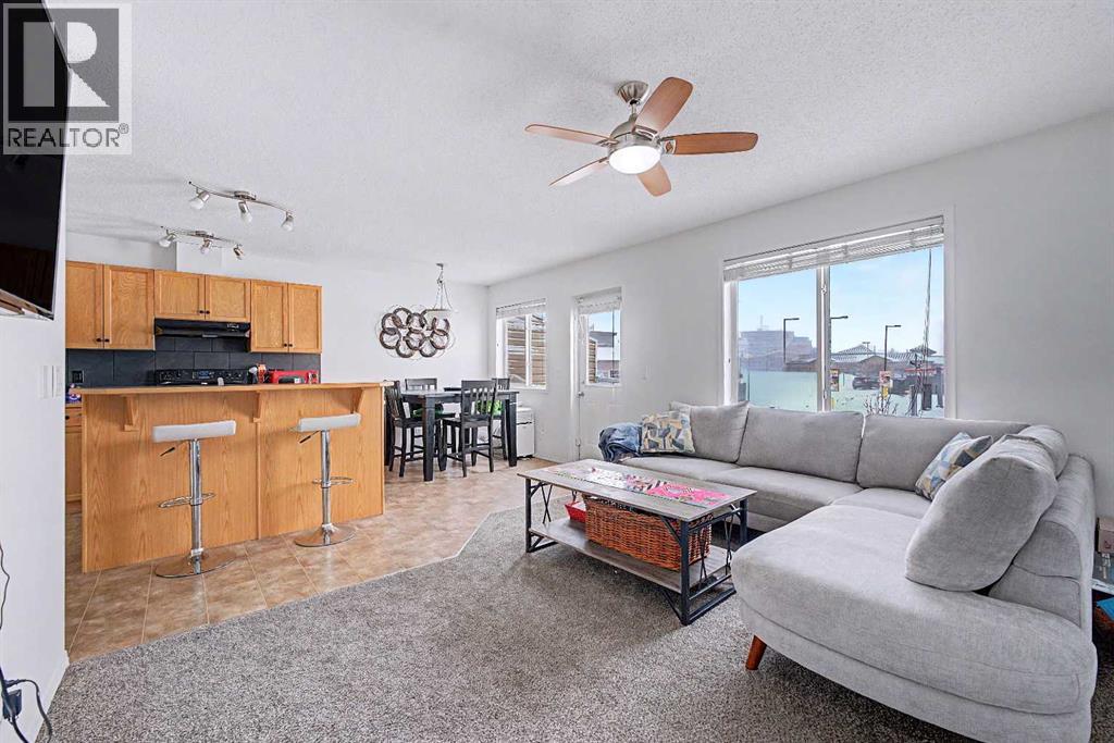 102, 800 Yankee Valley Boulevard SE, airdrie, Alberta