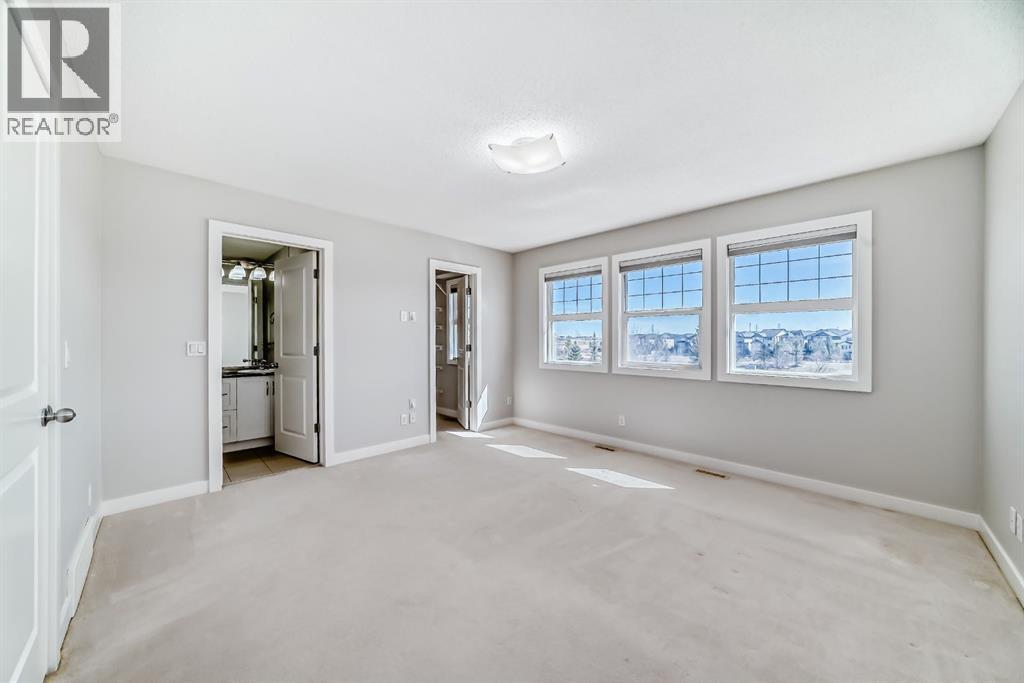 9 Panton View NW, Calgary, Alberta  T3K 0W2 - Photo 12 - A2302629