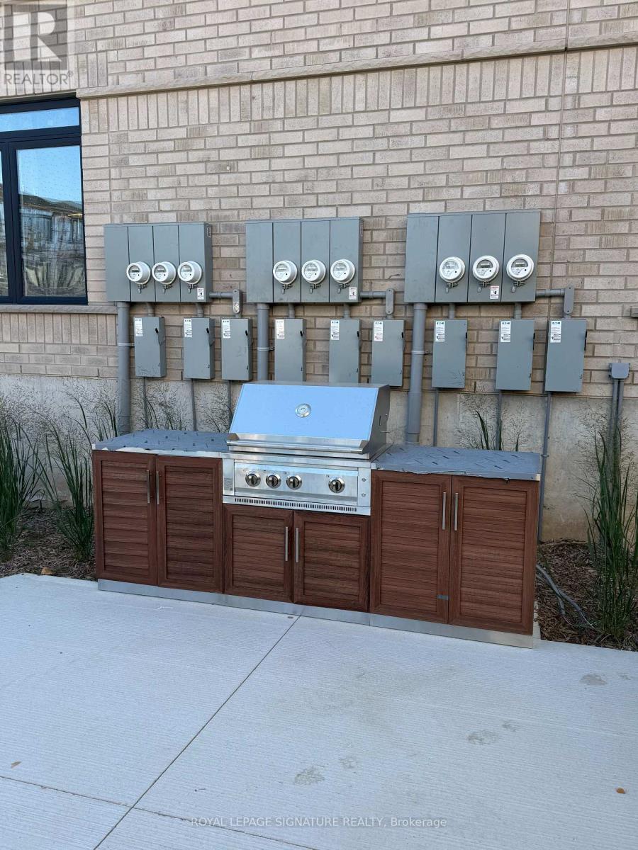 H078 - 46 THATCHER DRIVE, Guelph, Ontario