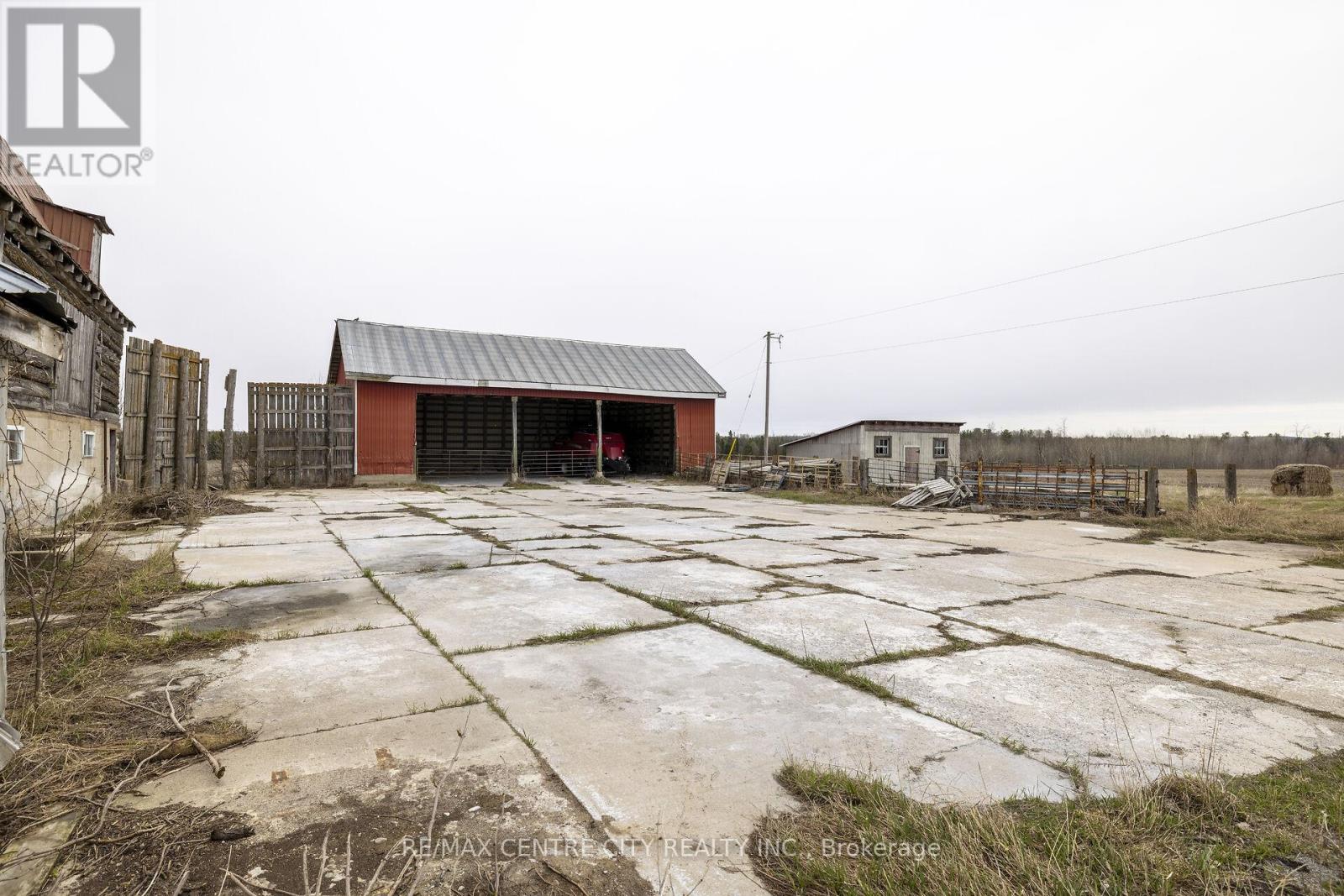 1998 South Mcnaughton Road W, Admaston/bromley, Ontario  K7V 3Z5 - Photo 31 - X12710848