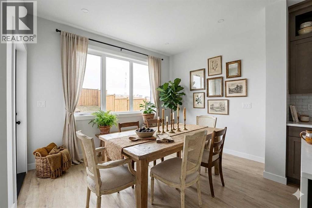 115 Crestview Boulevard, Sylvan Lake, Alberta  T4S 0V8 - Photo 11 - A2297977