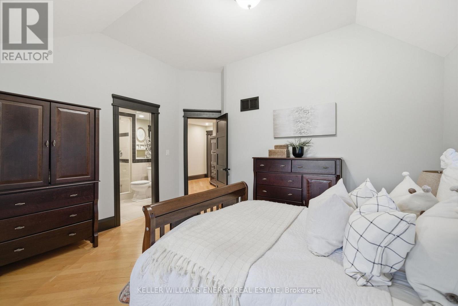 4858 Trulls Road, Clarington, Ontario  L0B 1J0 - Photo 22 - E13037520