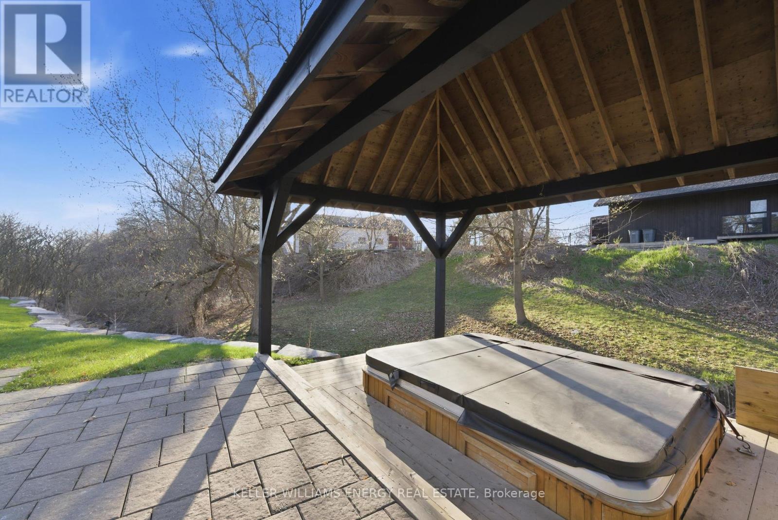 4858 Trulls Road, Clarington, Ontario  L0B 1J0 - Photo 40 - E13037520